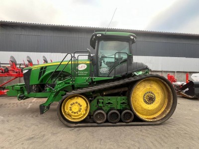 Трактор гусеничний - John Deere 8335RT