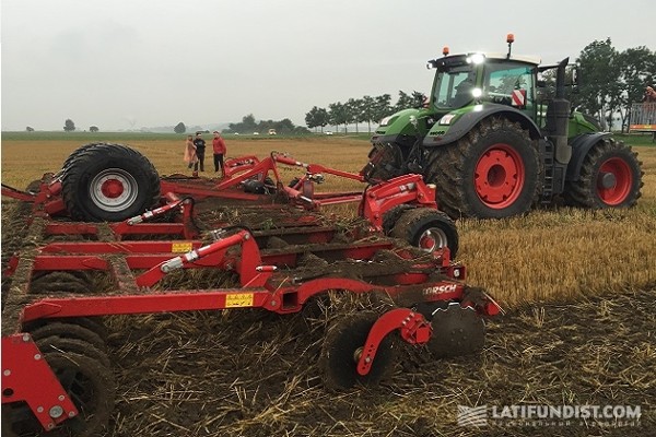 Fendt 1000 Vario и двенадцатиметровая дисковая борона Horsch Joker