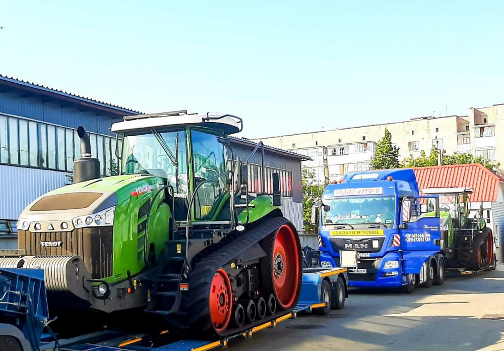 Мислити потужно: два нових Fendt 1159 MT вже працюють на полях у задоволеного власника!